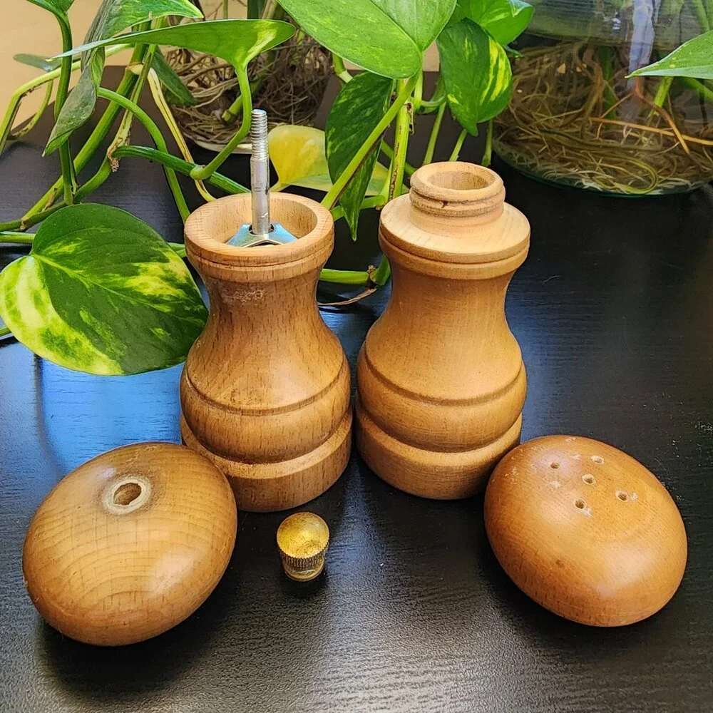 Vintage NASCO MCM Traditional Shape Wooden Salt Shaker and Pepper Mill Grinder